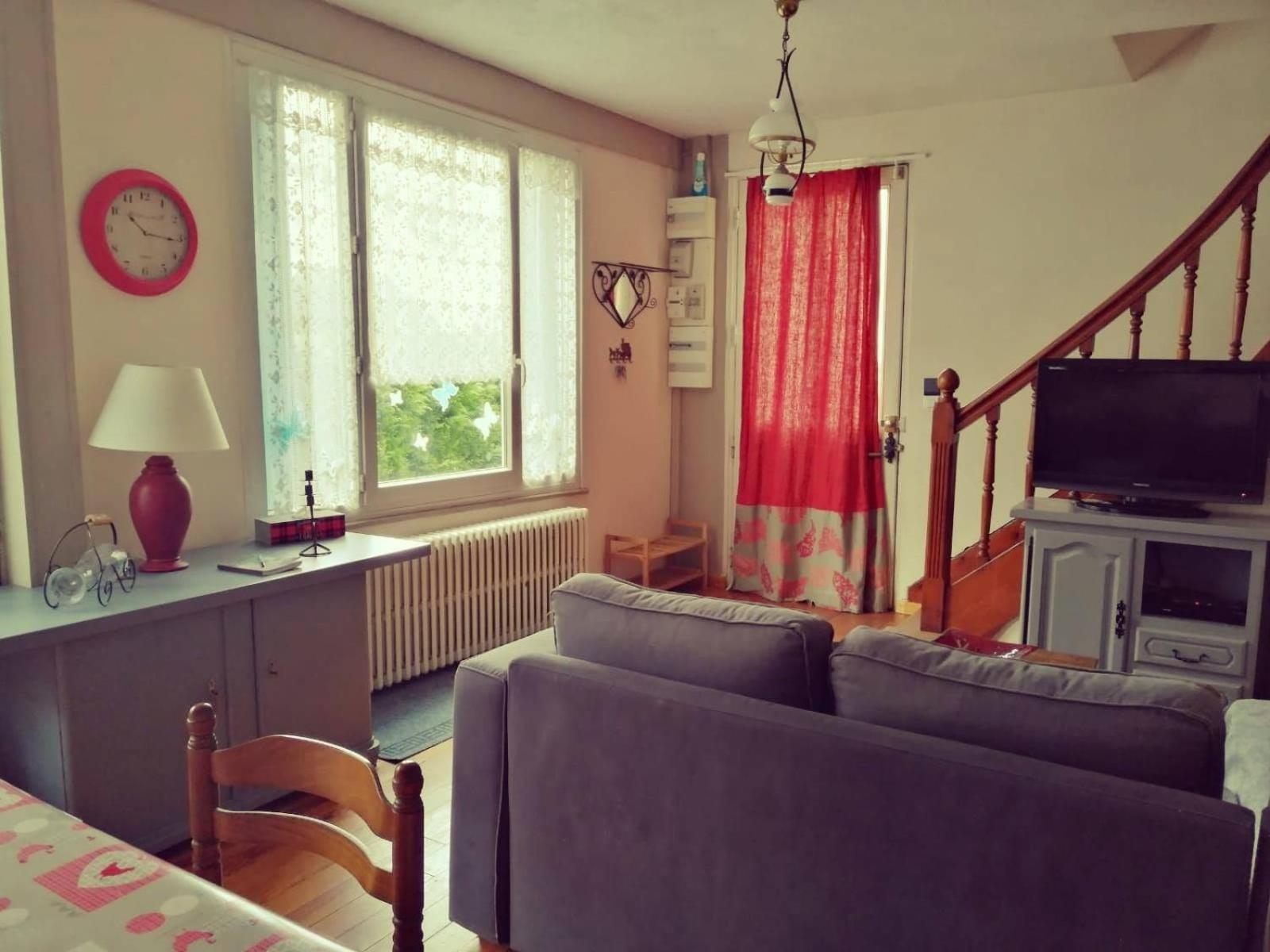 فيلا La Maison Jaune Et Bleue جوراردُميه المظهر الخارجي الصورة